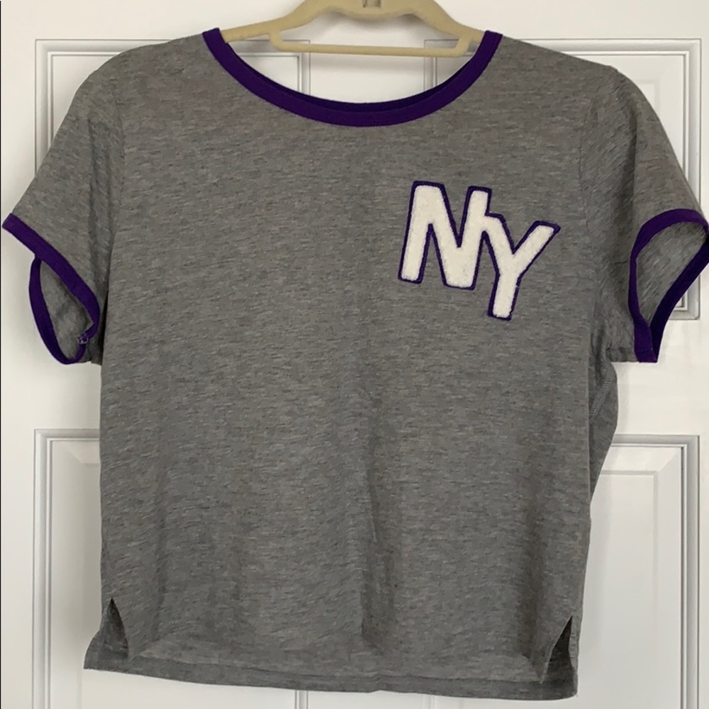 Aeropostale cropped T-shirt. NY emblem. XL